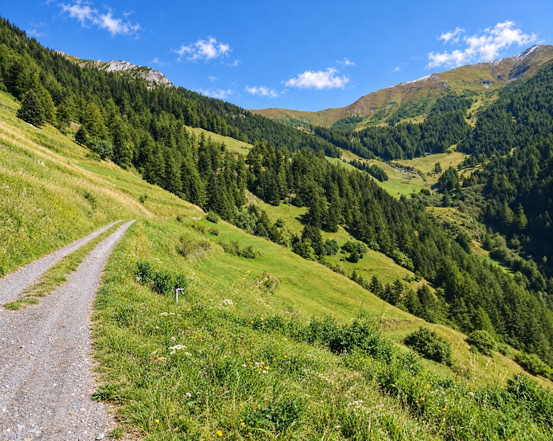 Chemin des villages et hameaux d'Entremont