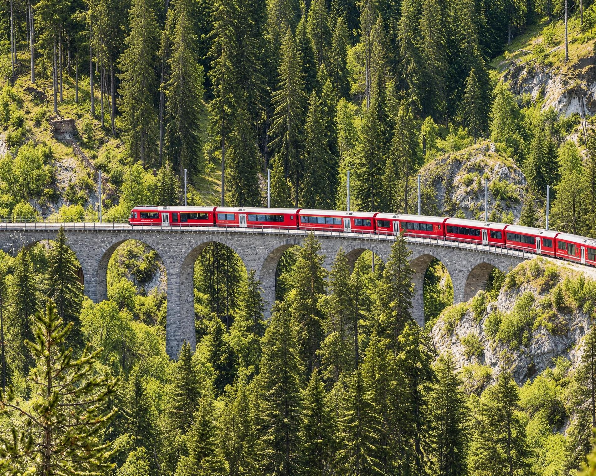 Landwasserviadukt-Weg
